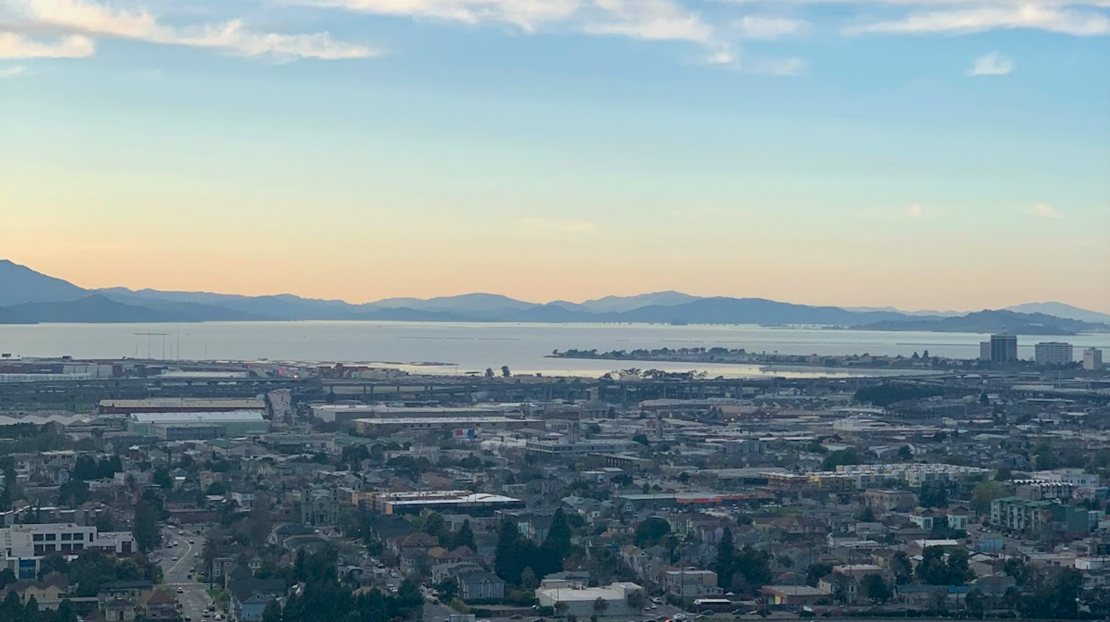 Sunset over West Oakland, Calif., March 30, 2020 (Photo credit: Cliff Worley, Kapor Center)