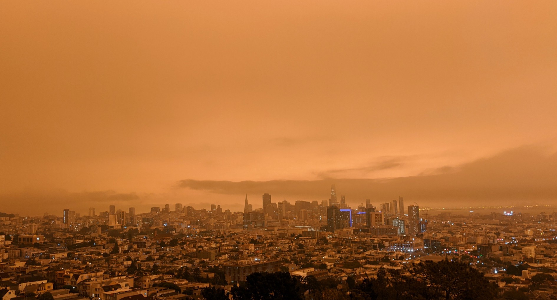 Orange skies over San Francisco, September 9, 2020 (Photo credit: LE Brown)